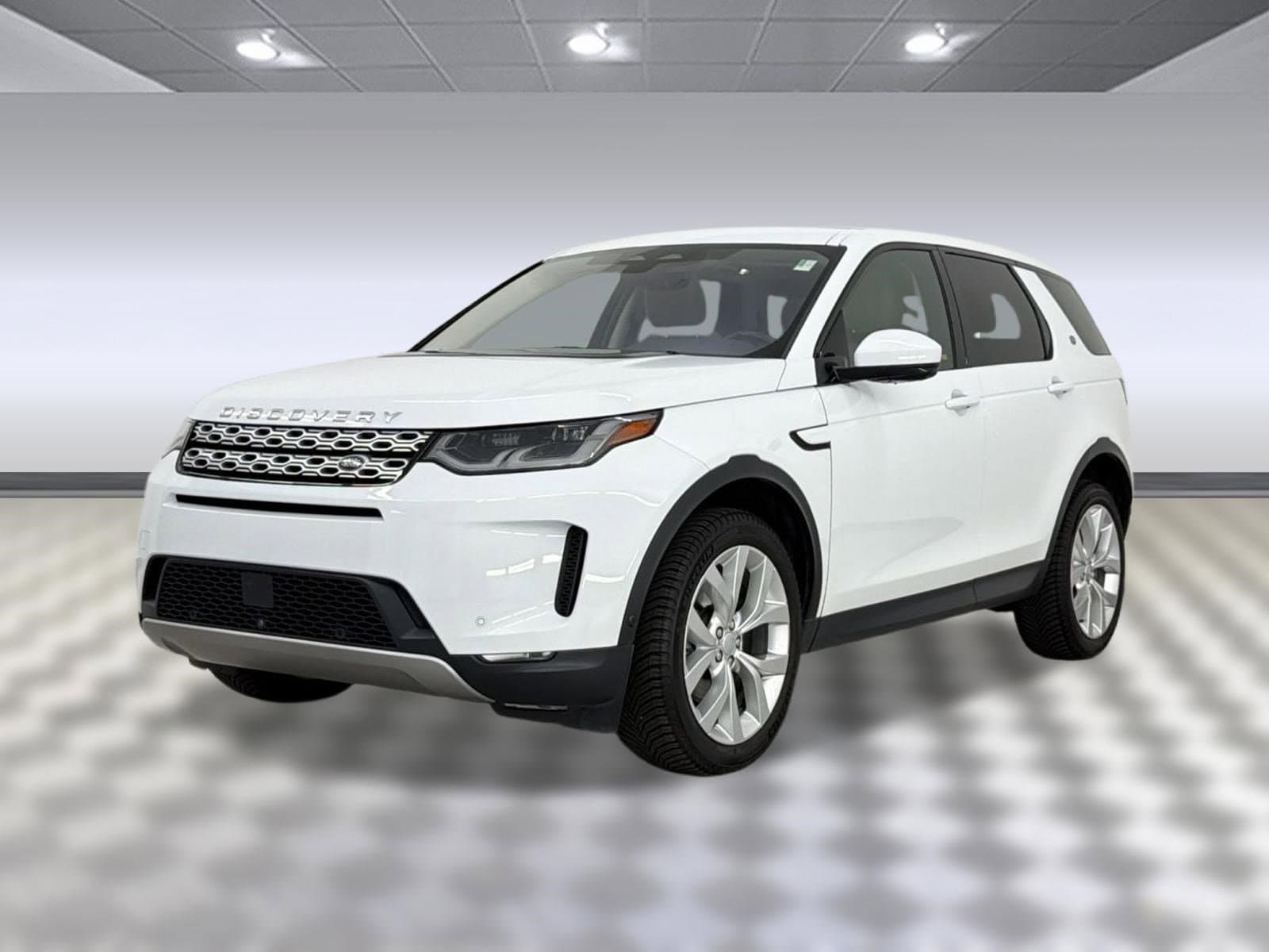 2021 Land Rover Discovery Sport 2.0 SE's photo