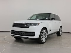 2025 Land Rover Range Rover P400 SE SUV