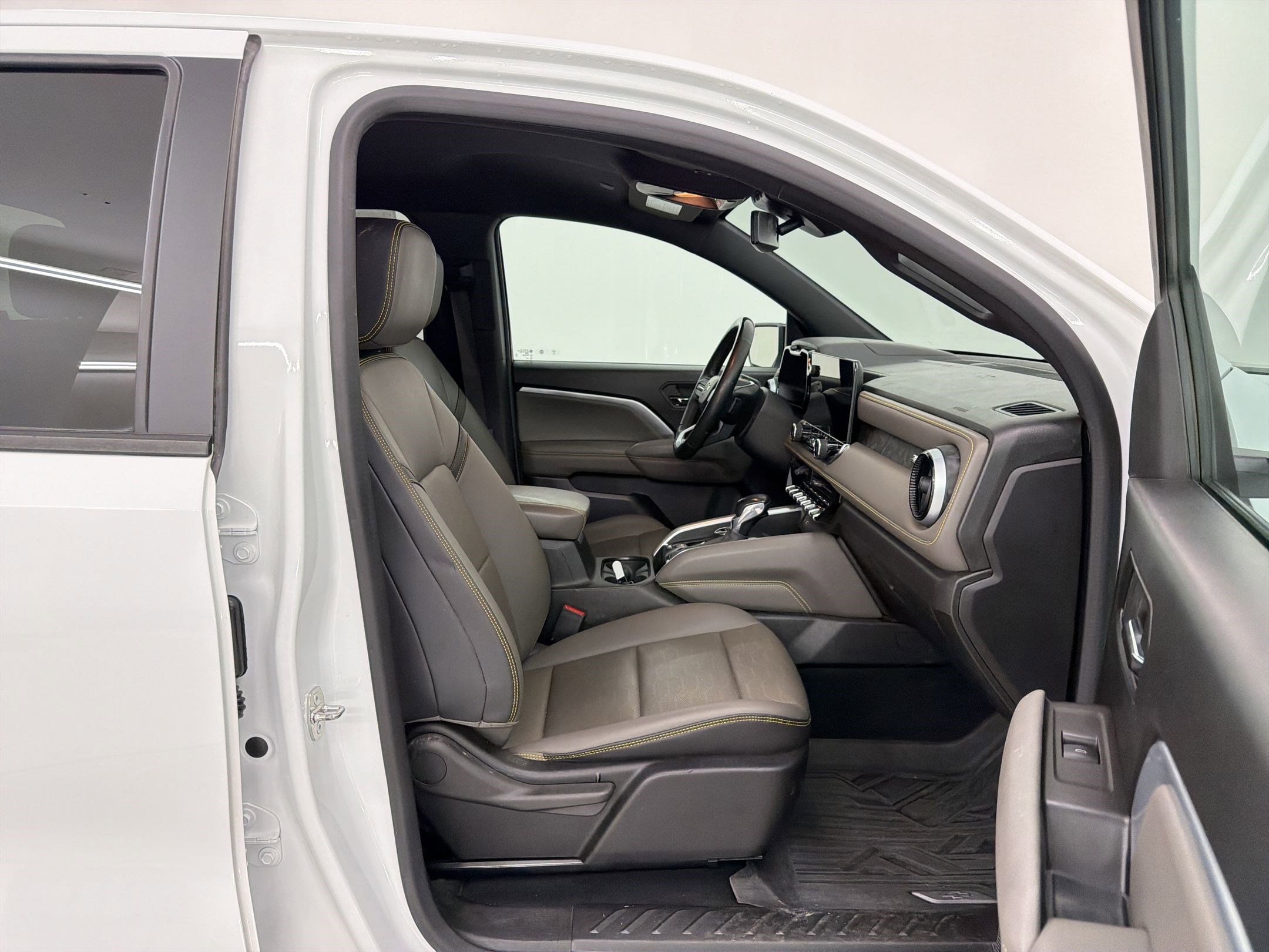 2023 Chevrolet Colorado ZR2 - Photo 26