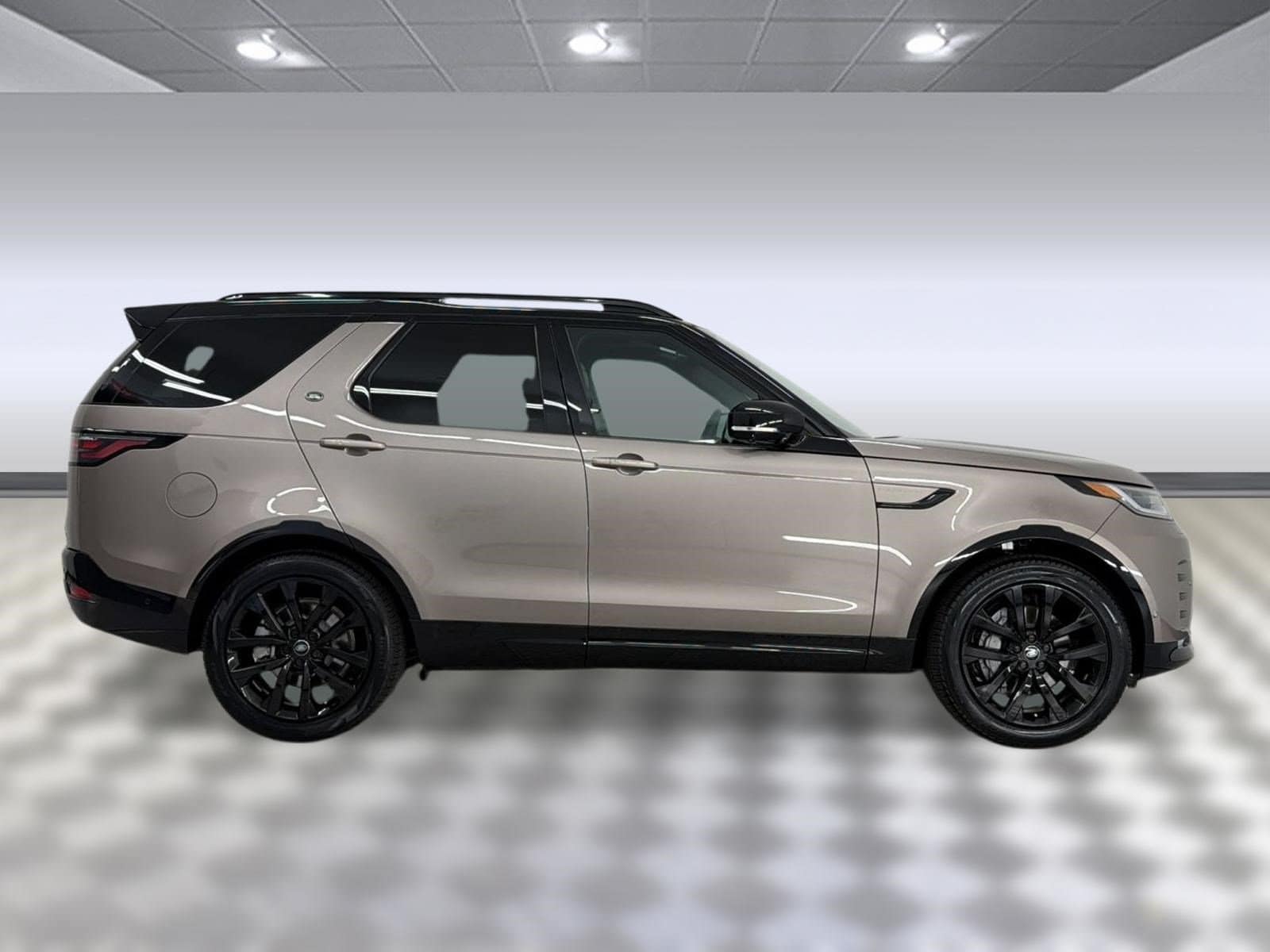 2026 Land Rover Discovery Dynamic SE SUV