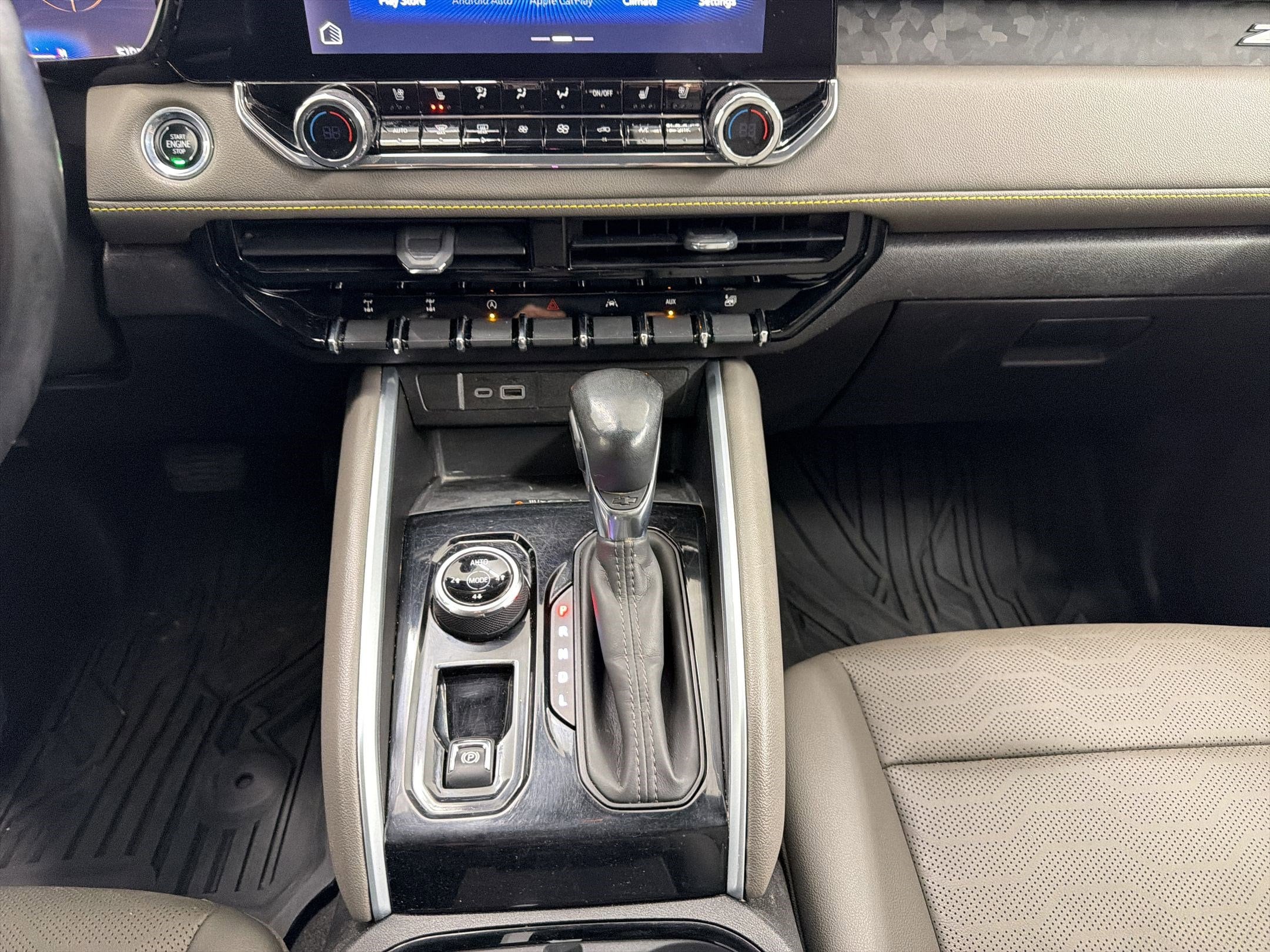 2023 Chevrolet Colorado ZR2 - Photo 23