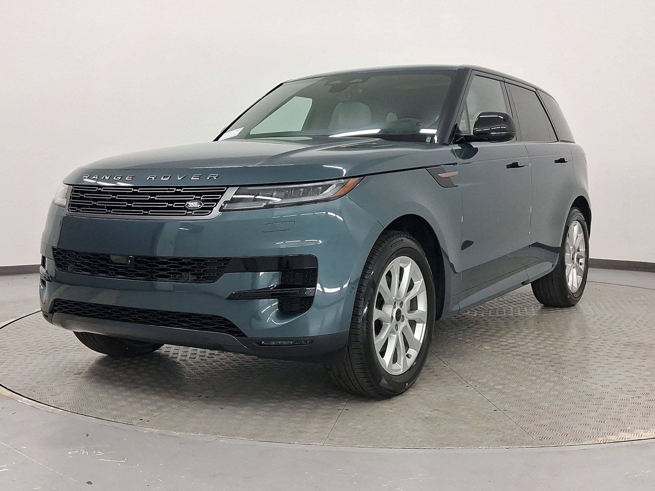 2026 Land Rover Range Rover Sport