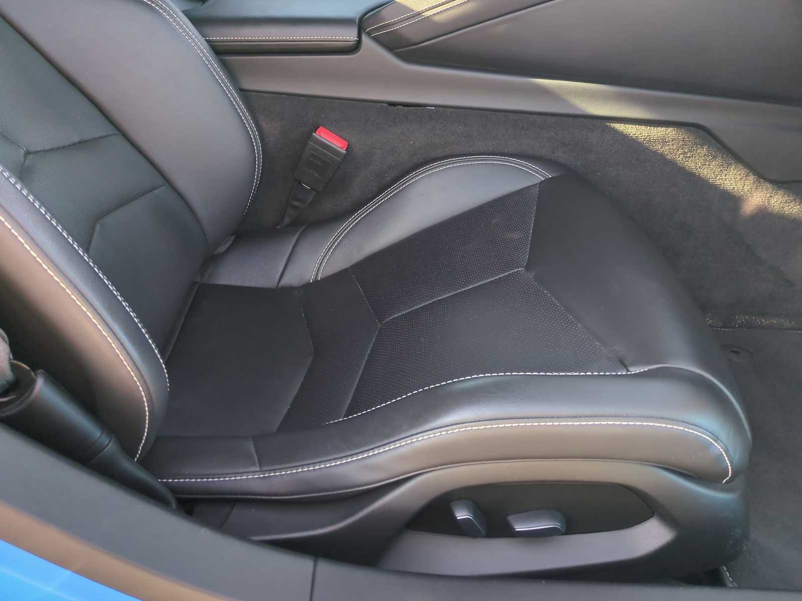 Thumbnail: 2020 Chevrolet Corvette - 25