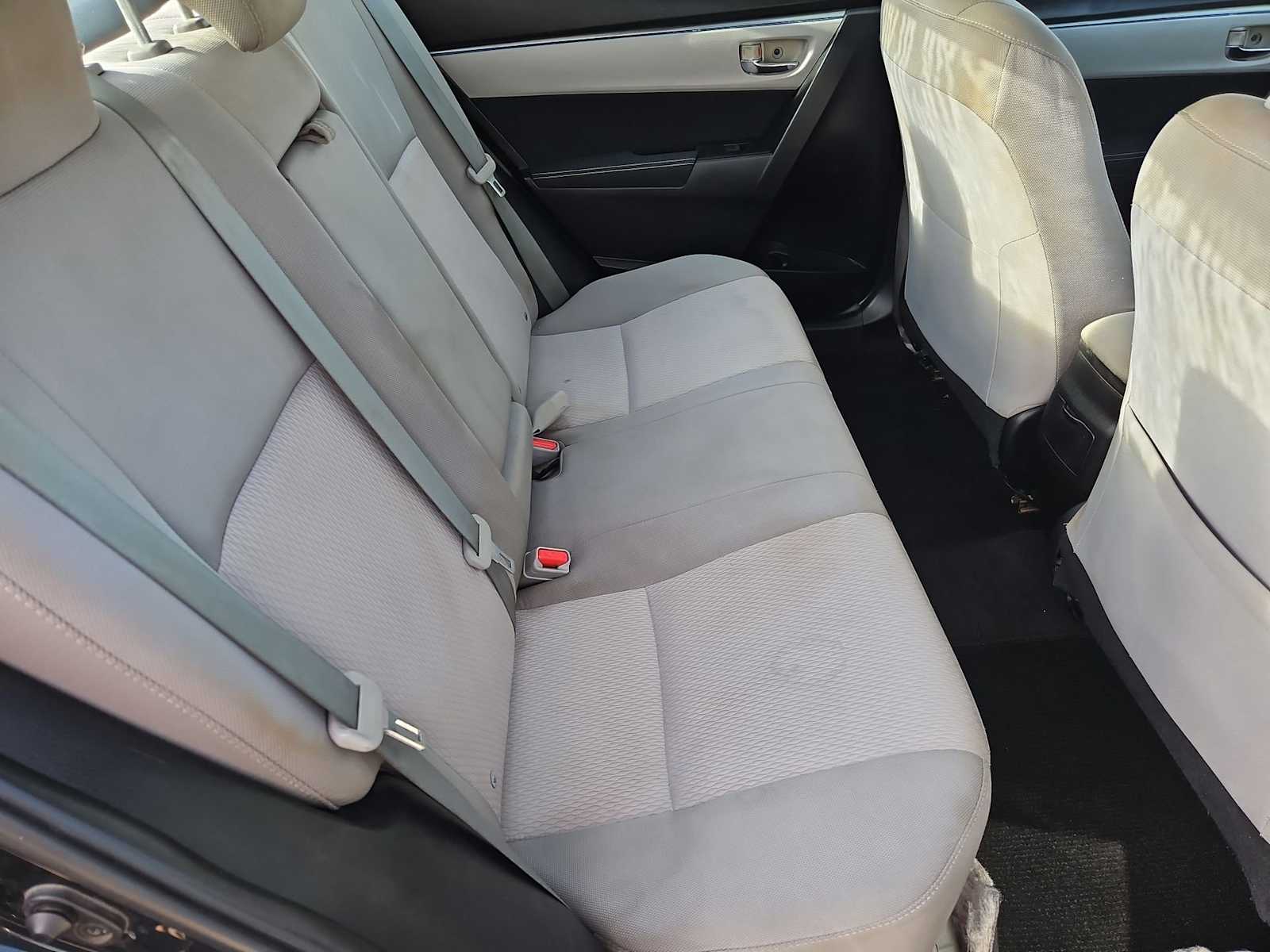 Thumbnail: 2015 Toyota Corolla - 24