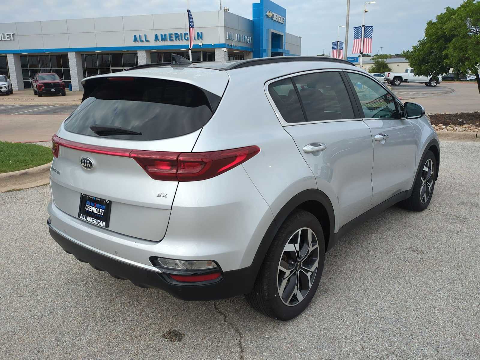 Thumbnail: 2022 Kia Sportage - 8