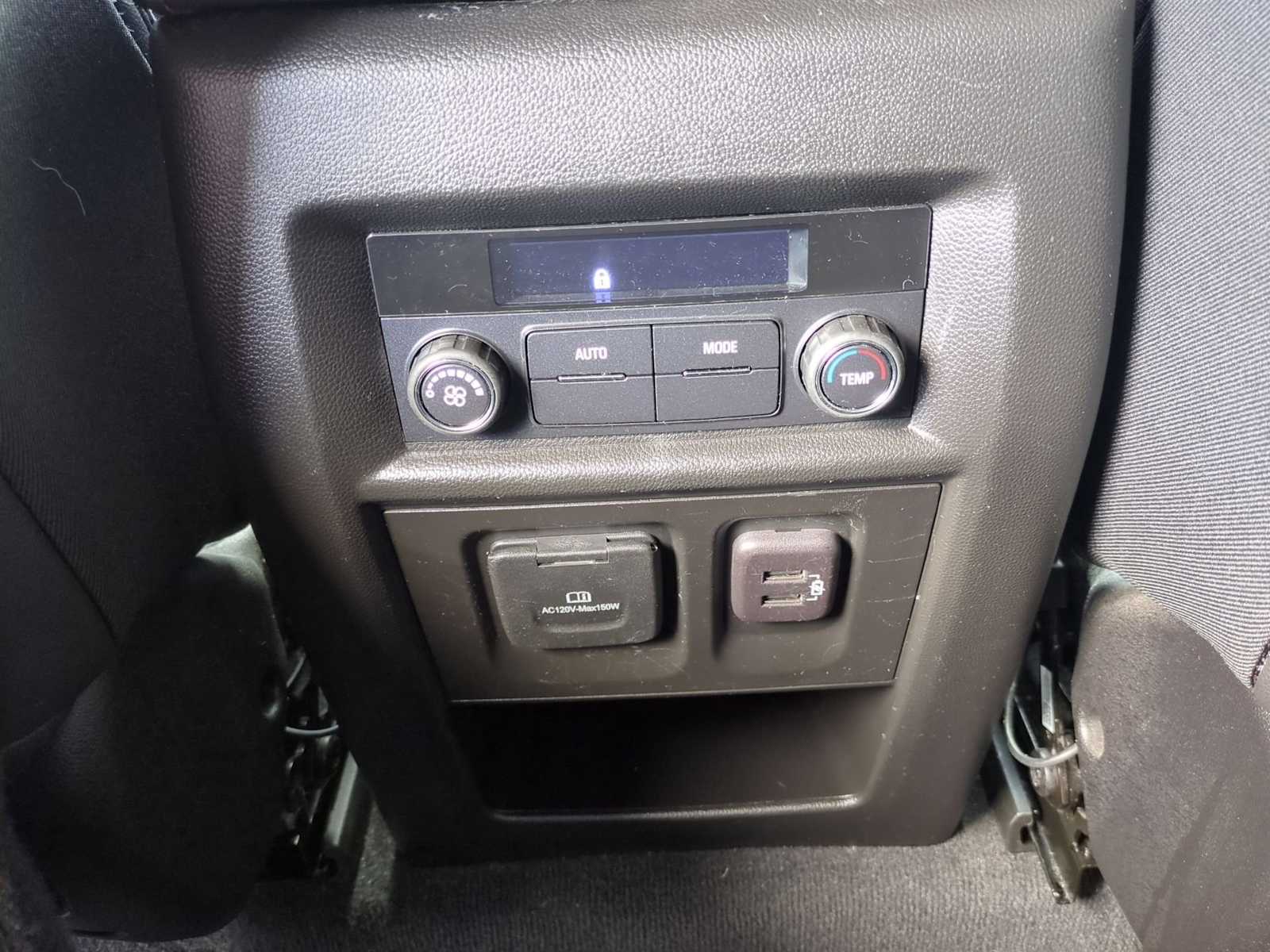 Thumbnail: 2023 Chevrolet Traverse - 21