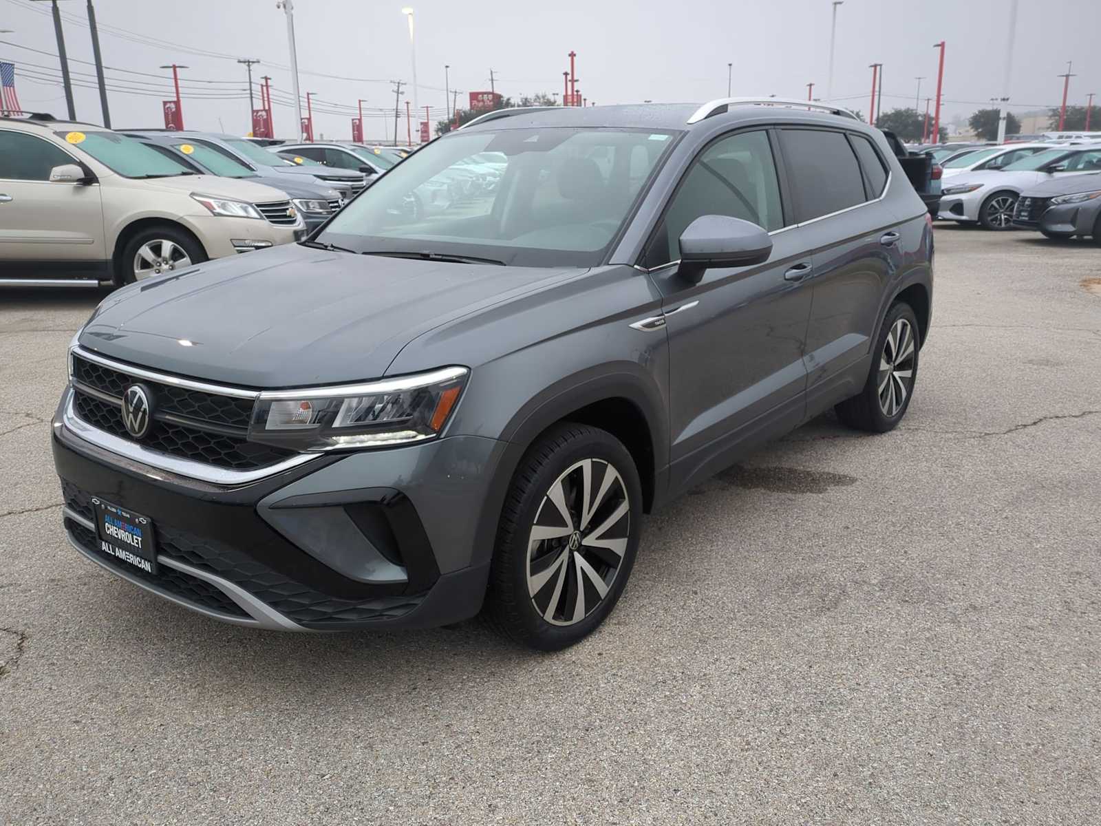 Thumbnail: 2024 Volkswagen Taos - 4