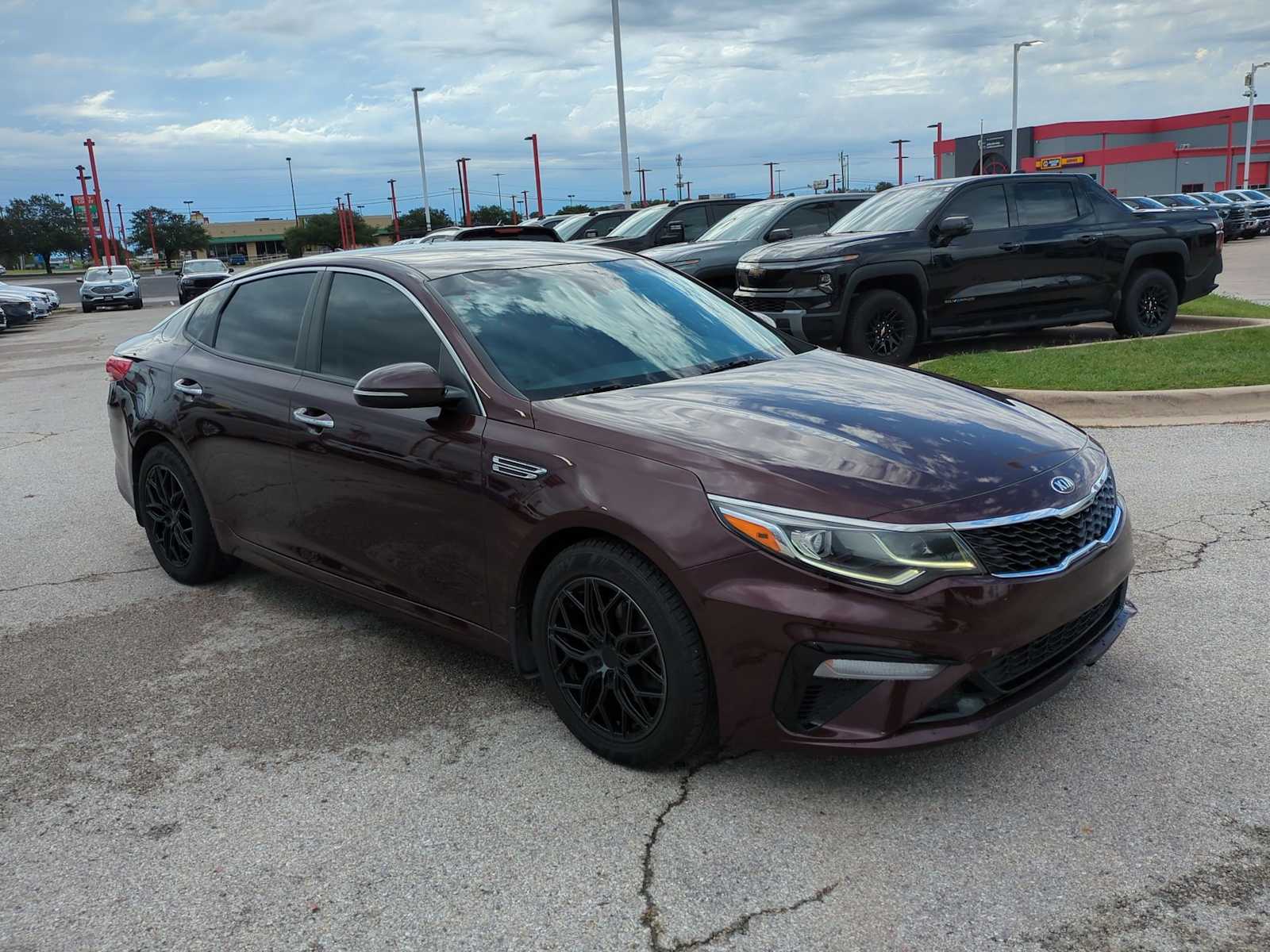 Thumbnail: 2019 Kia Optima - 2