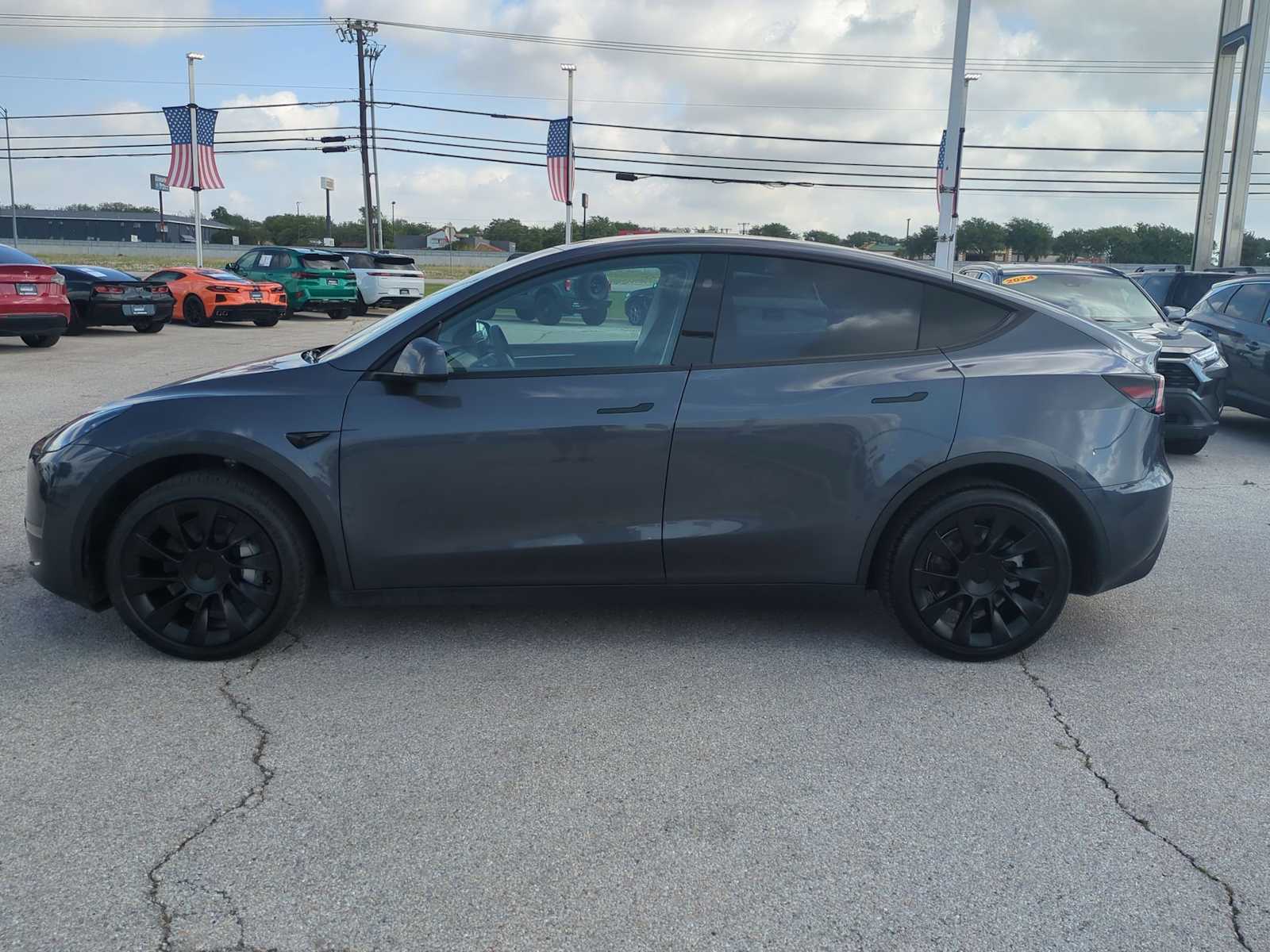 Thumbnail: 2023 Tesla Model Y - 5