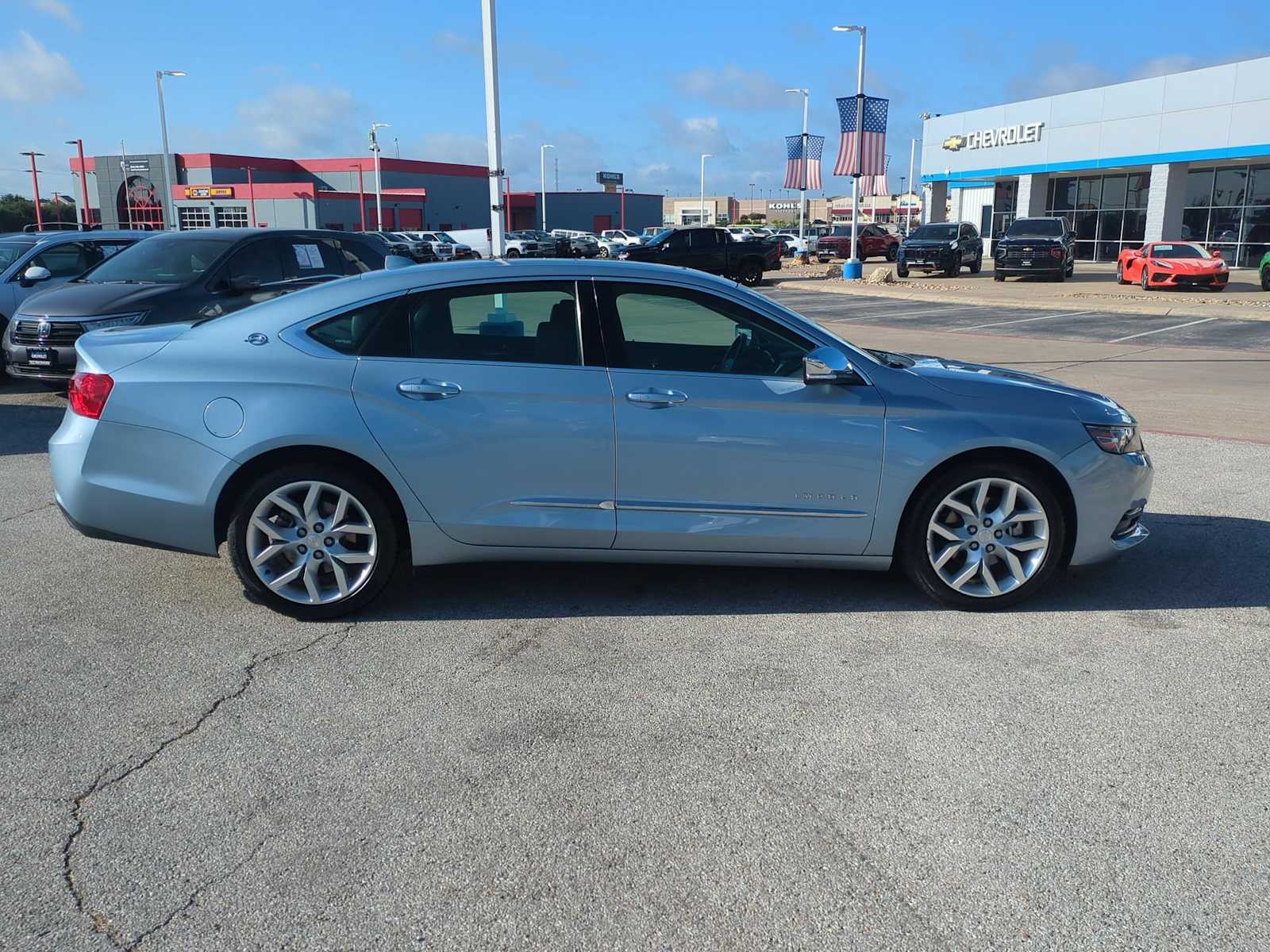 Thumbnail: 2014 Chevrolet Impala - 9