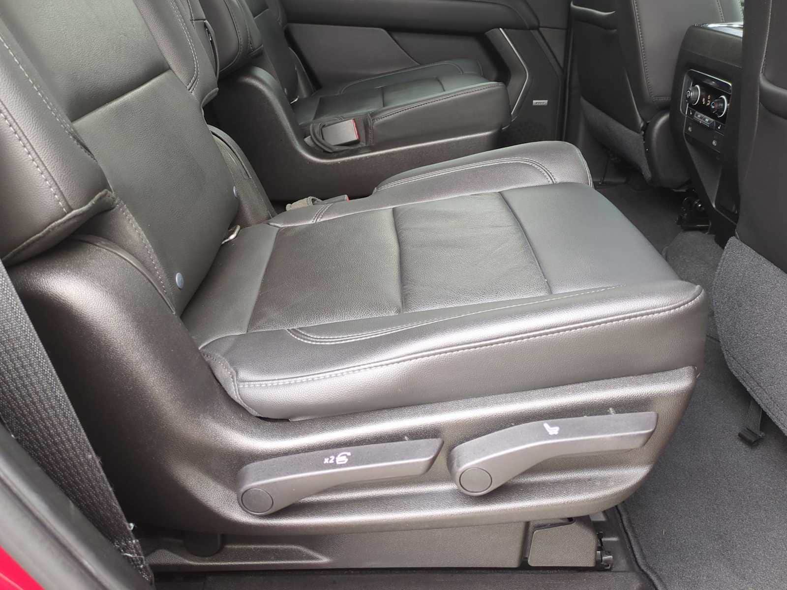 Thumbnail: 2021 Chevrolet Tahoe - 26