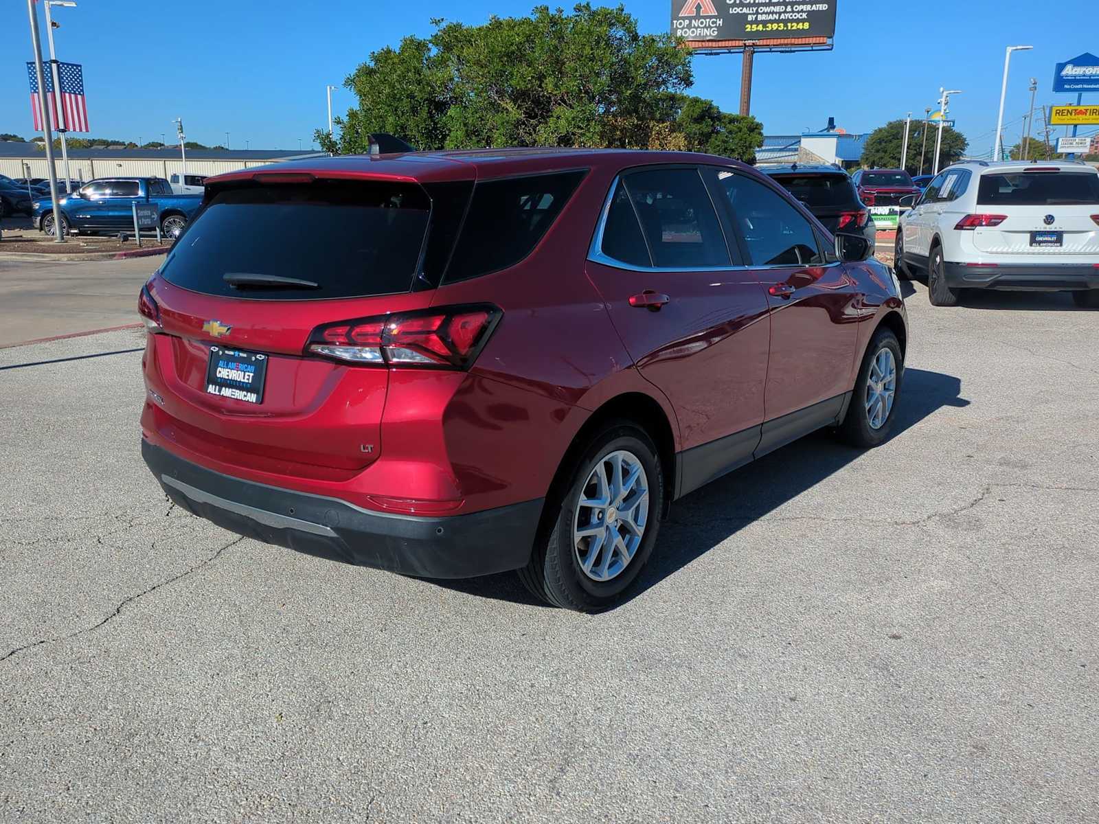 Thumbnail: 2022 Chevrolet Equinox - 8