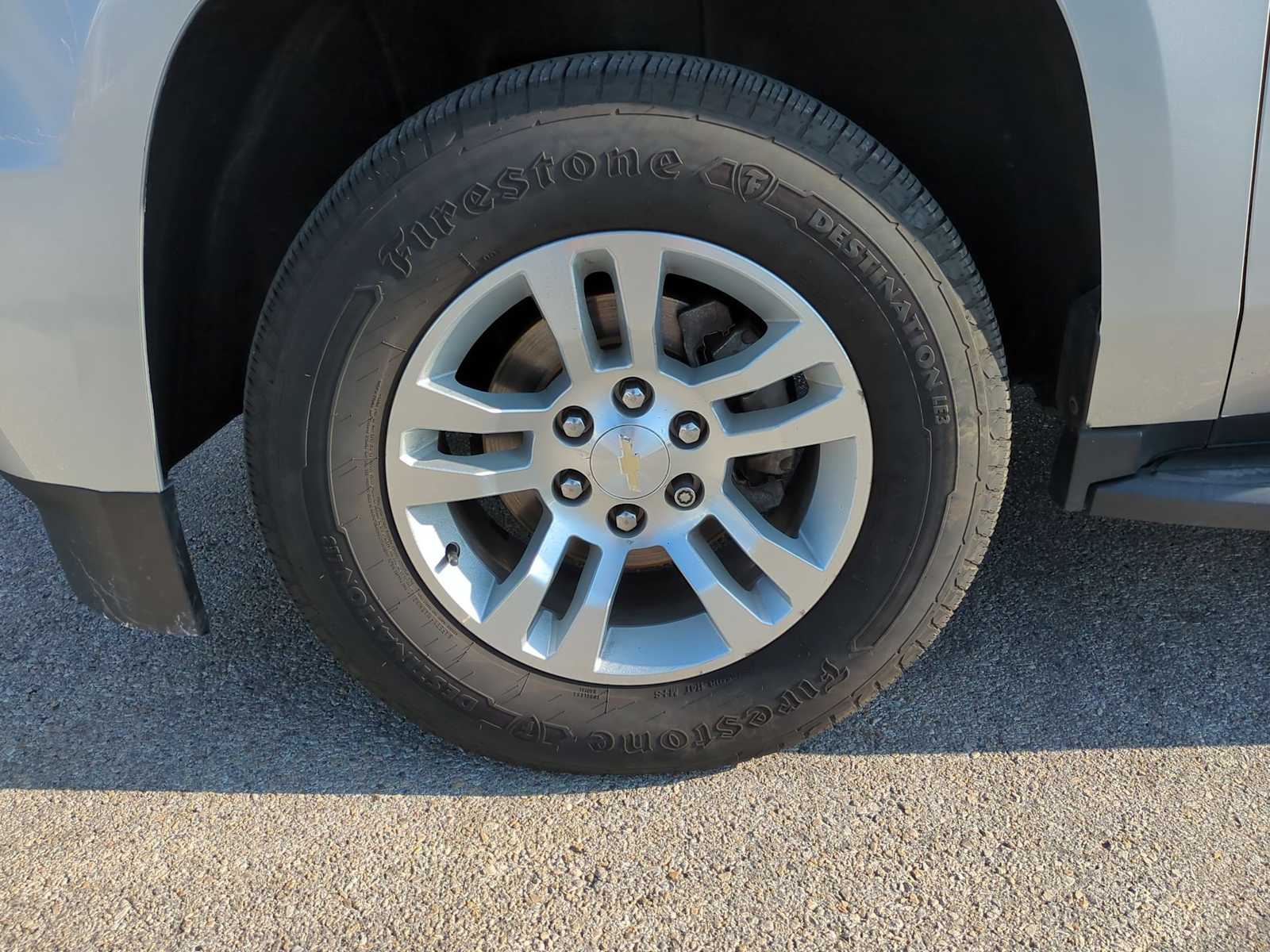 Thumbnail: 2019 Chevrolet Suburban - 30