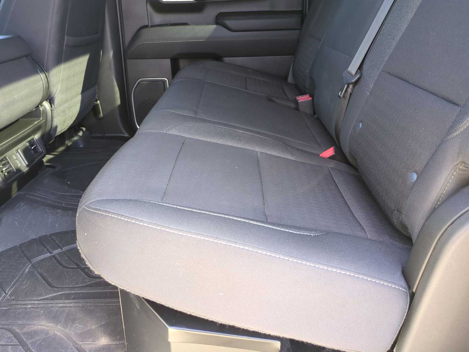 Thumbnail: 2023 Chevrolet Silverado 1500 - 20