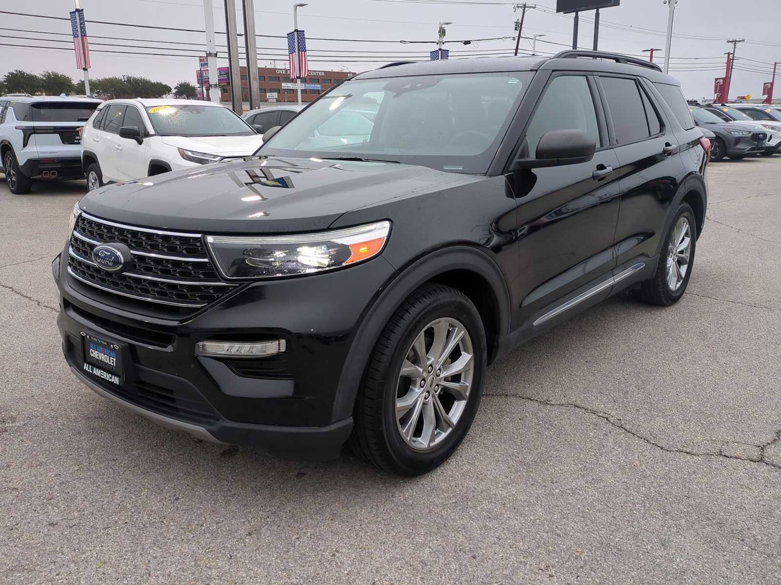 Thumbnail: 2021 Ford Explorer - 4