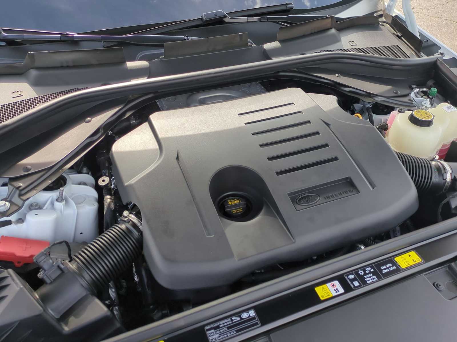 Thumbnail: 2025 Land Rover Range Rover Sport - 30