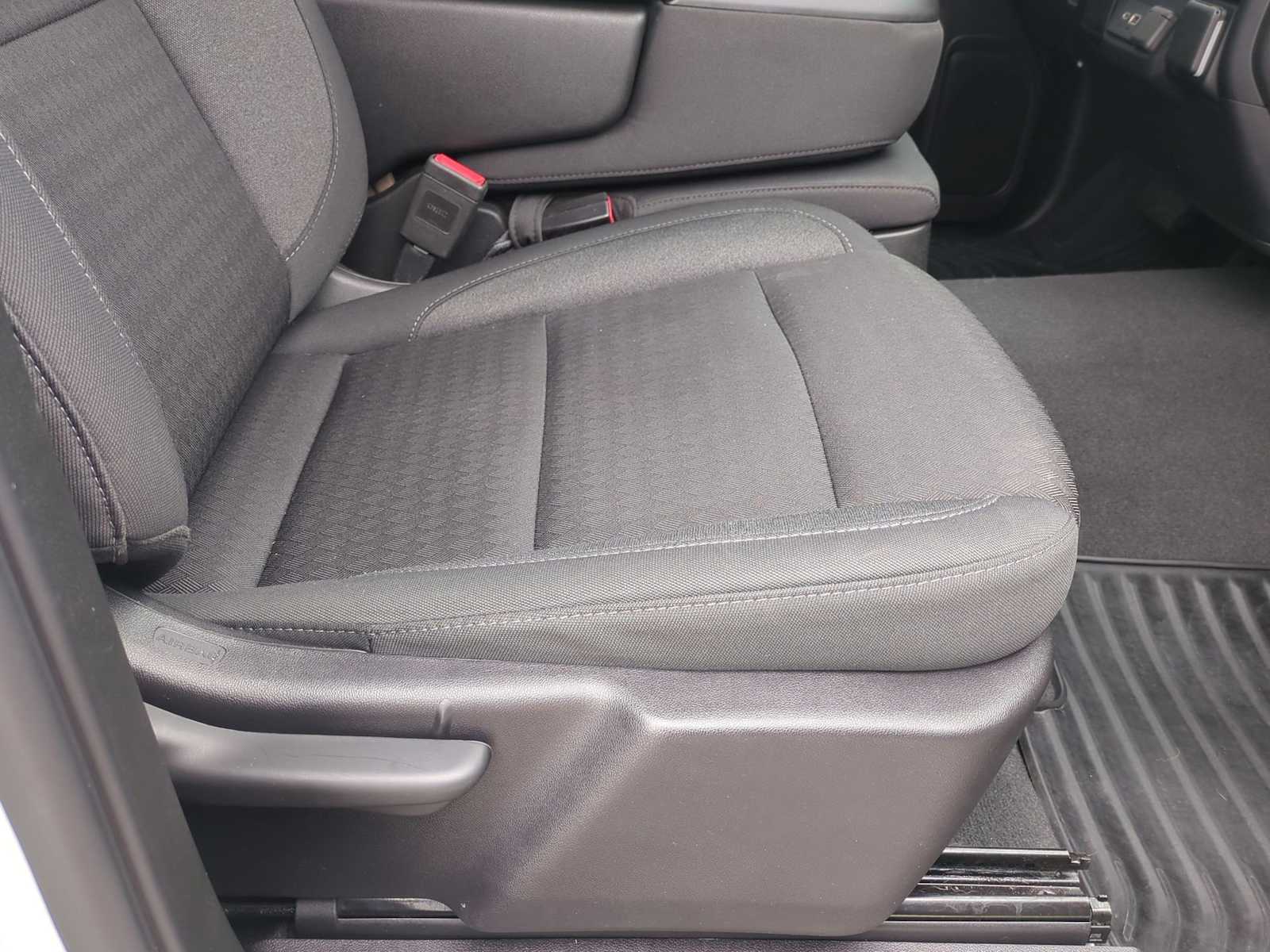 Thumbnail: 2024 Chevrolet Silverado 1500 - 27