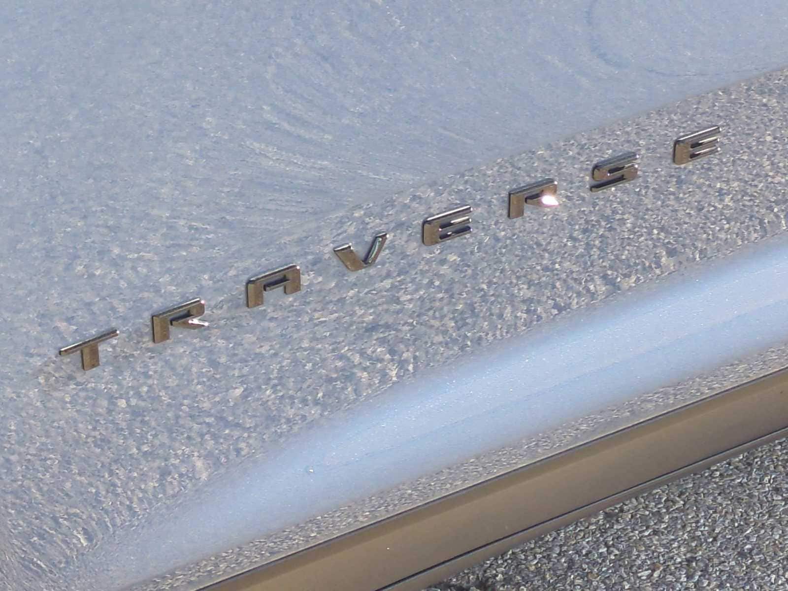 Thumbnail: 2024 Chevrolet Traverse - 32