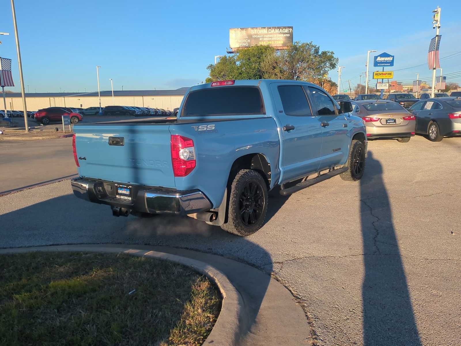 Thumbnail: 2019 Toyota Tundra - 8