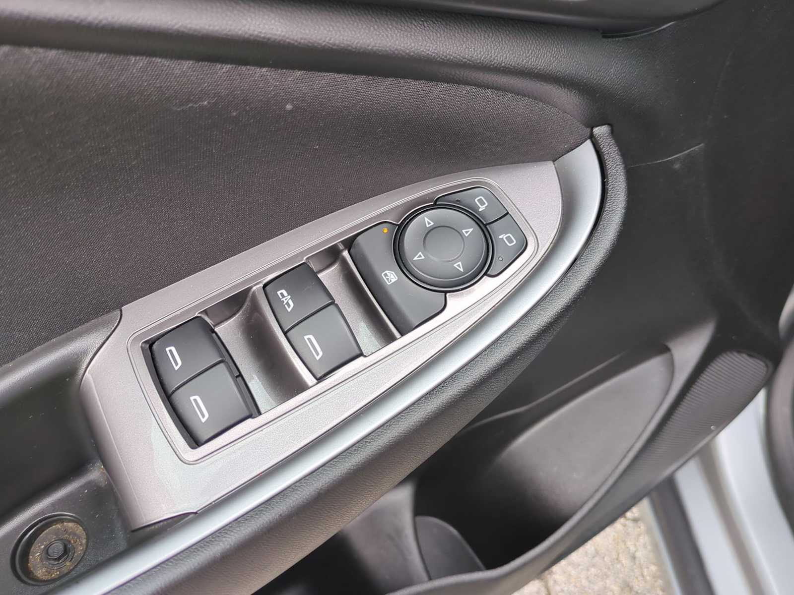 Thumbnail: 2024 Chevrolet Malibu - 24