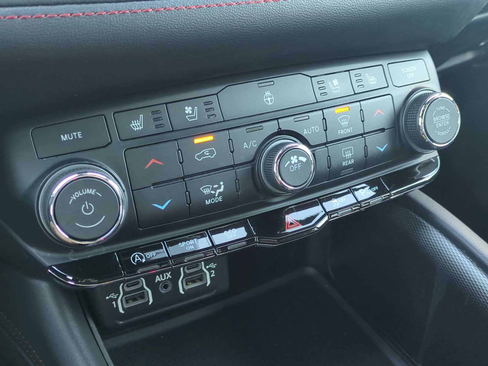 Thumbnail: 2024 Dodge Durango - 18