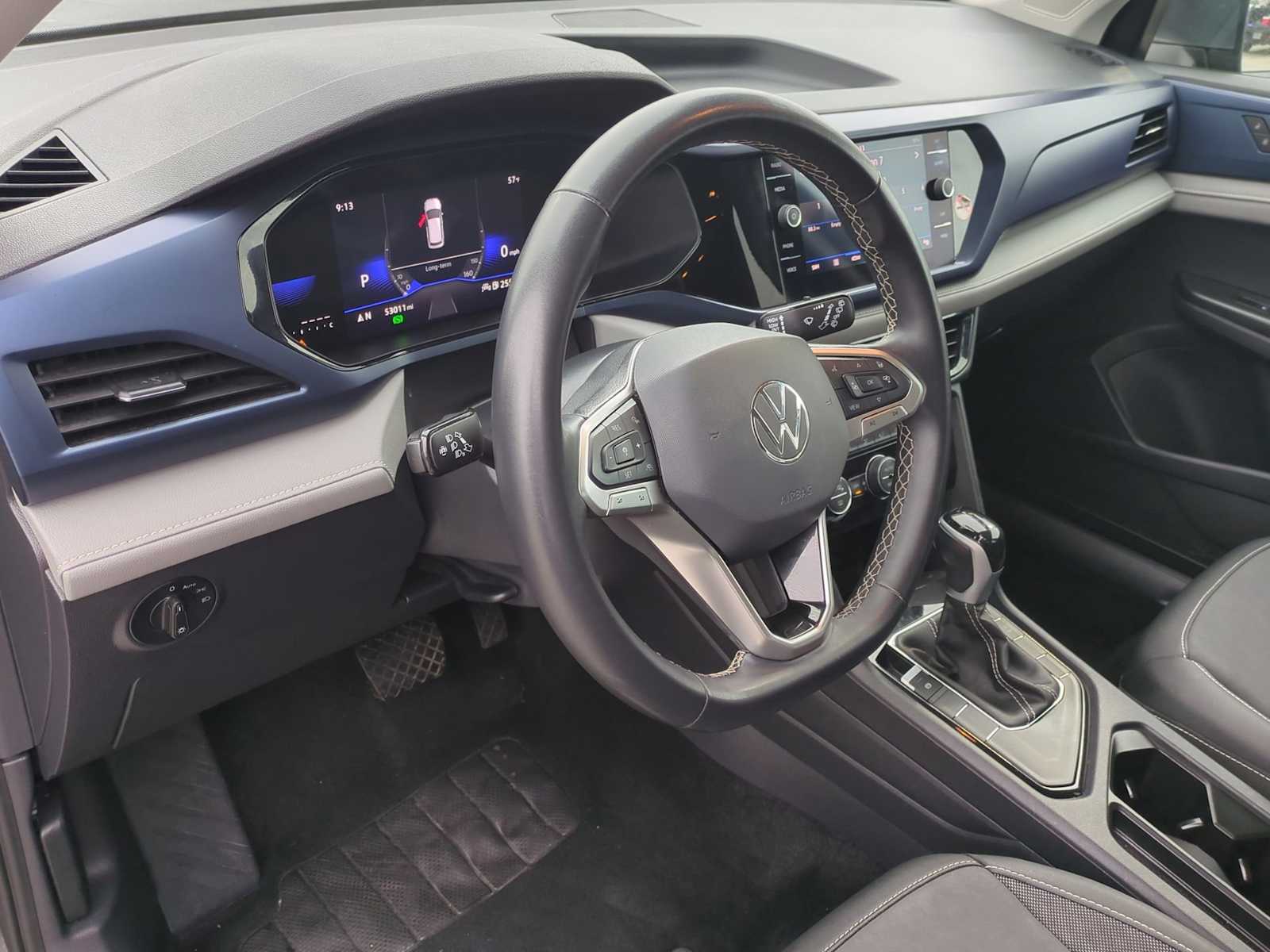 Thumbnail: 2024 Volkswagen Taos - 10