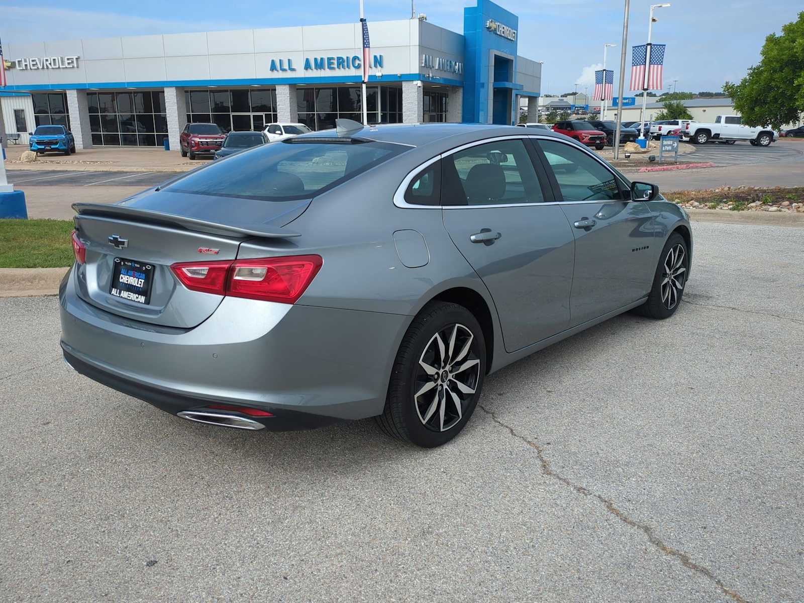 Thumbnail: 2025 Chevrolet Malibu - 8