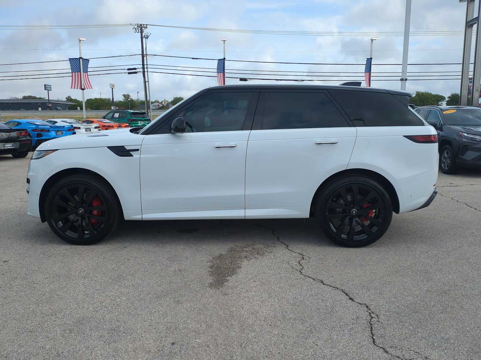 Thumbnail: 2025 Land Rover Range Rover Sport - 5