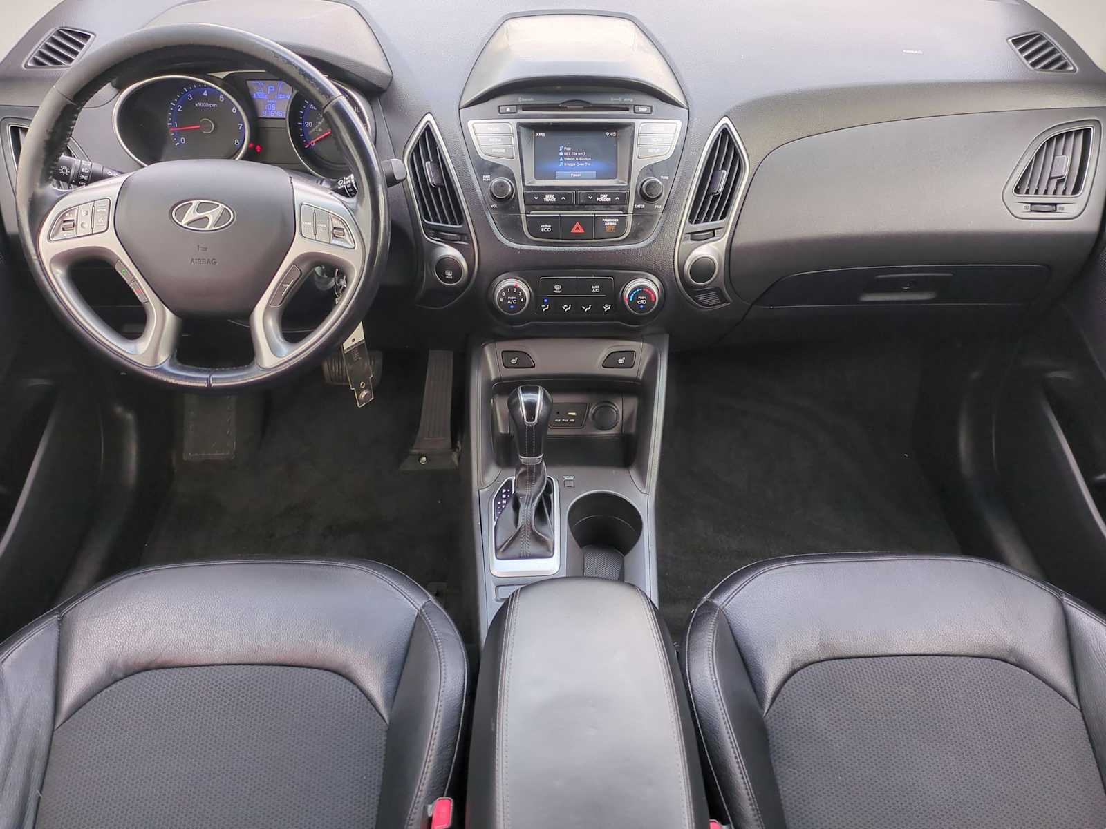 Thumbnail: 2015 Hyundai Tucson - 18