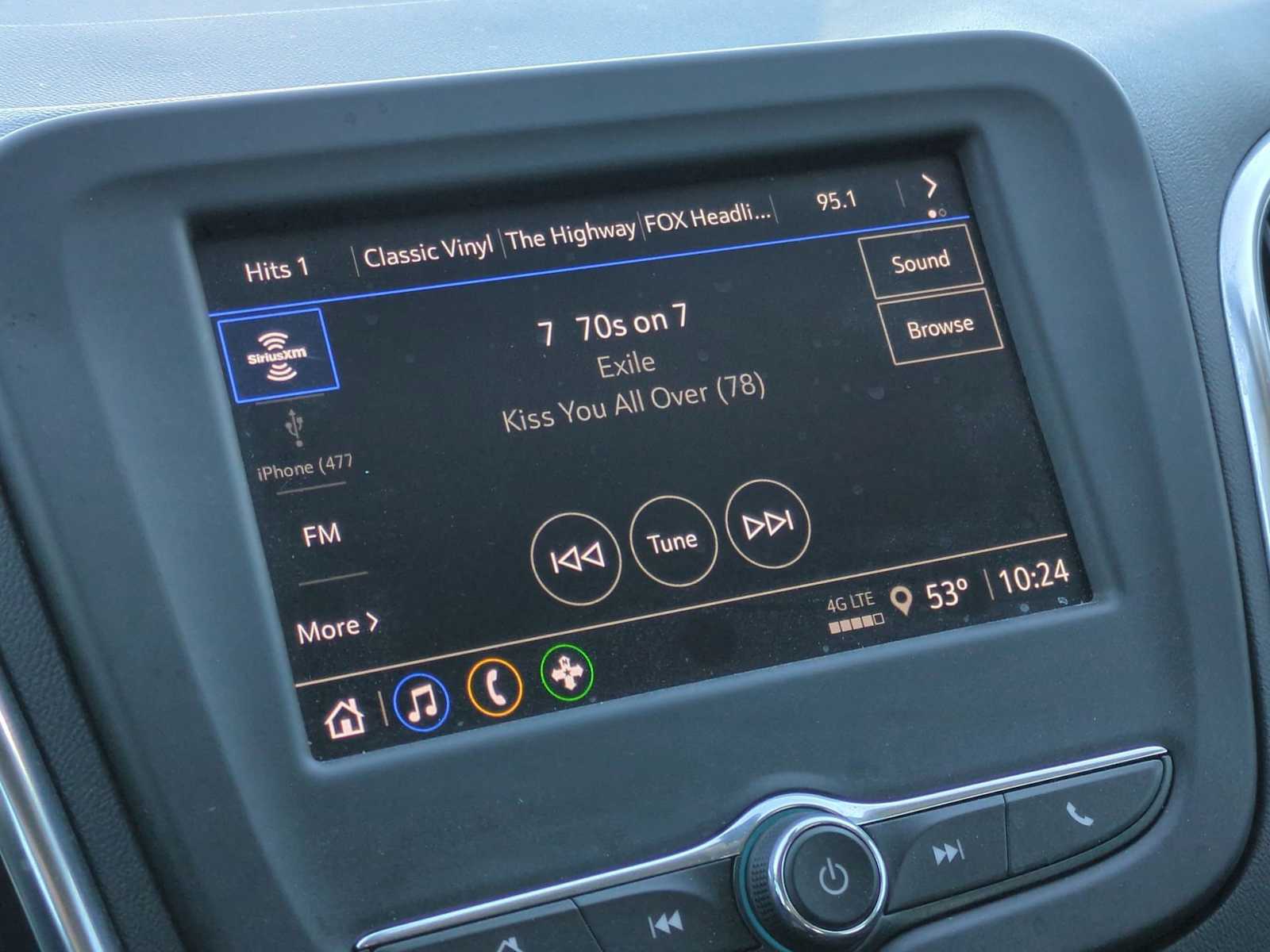 Thumbnail: 2022 Chevrolet Equinox - 13