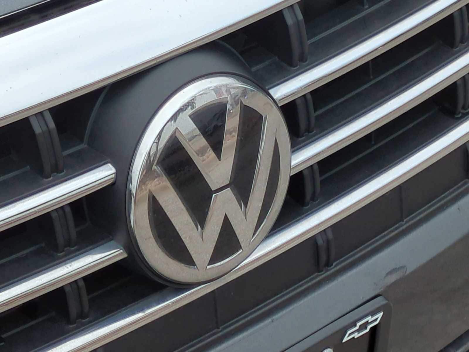 Thumbnail: 2019 Volkswagen Jetta - 30