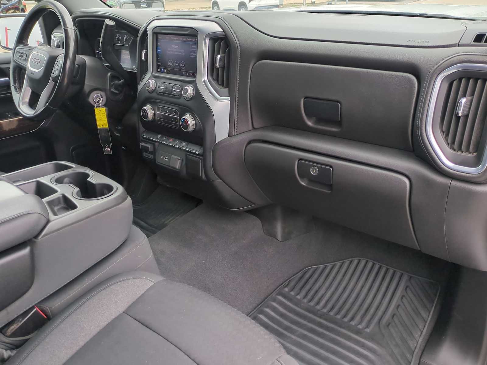 Thumbnail: 2022 GMC Sierra 2500 - 26