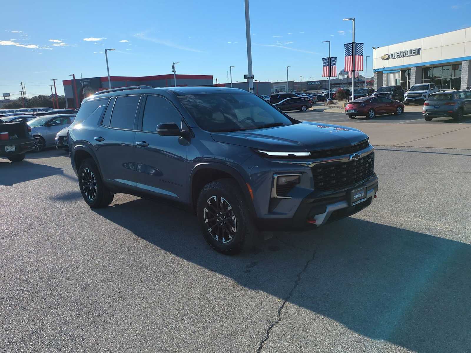 Thumbnail: 2024 Chevrolet Traverse - 2