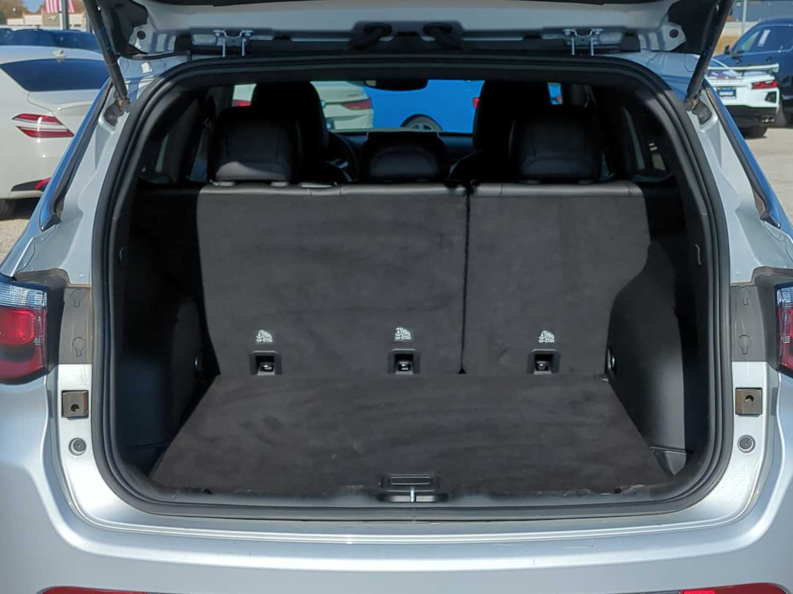 Thumbnail: 2024 Jeep Compass - 25