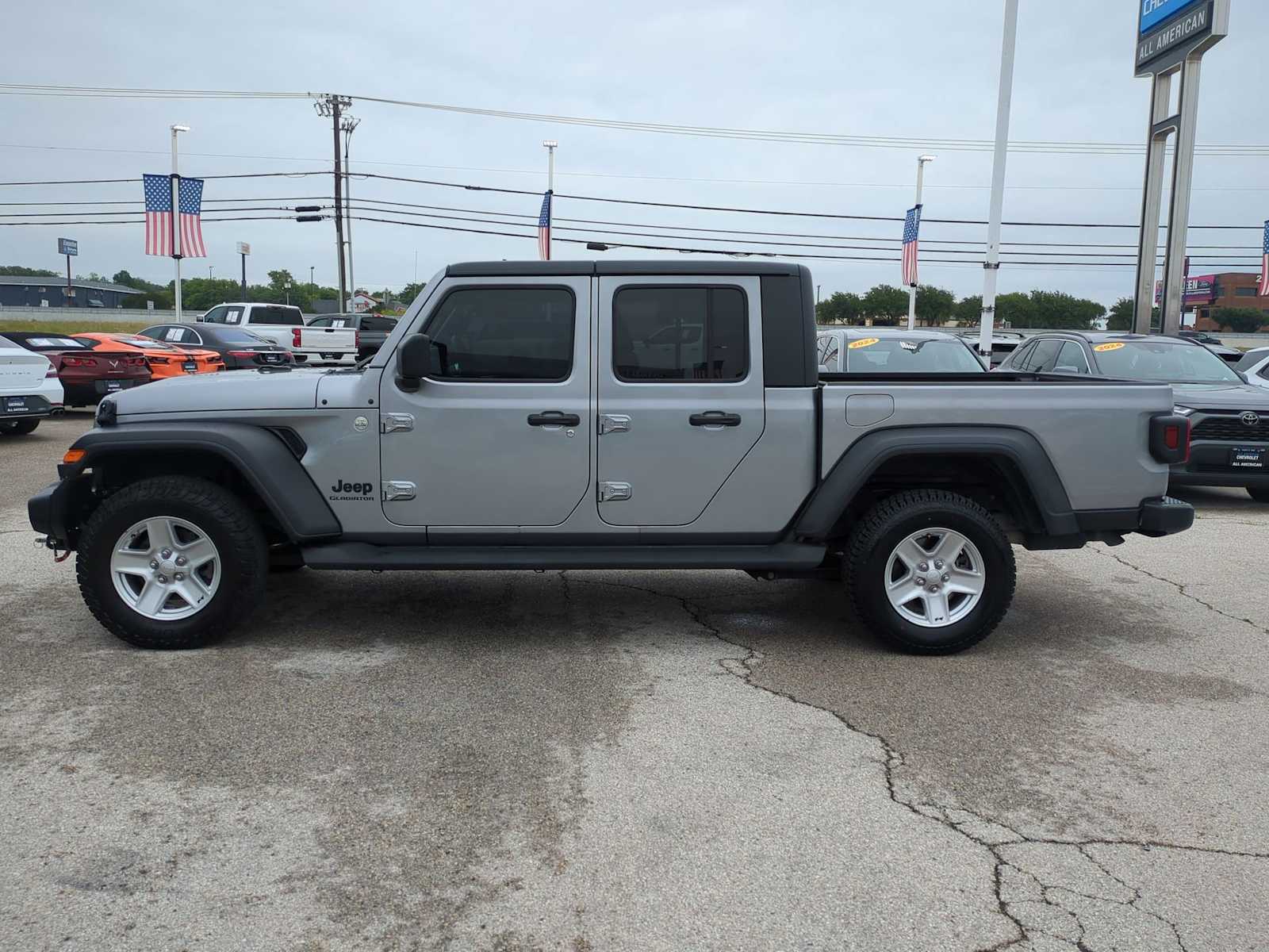 Thumbnail: 2020 Jeep Gladiator - 5