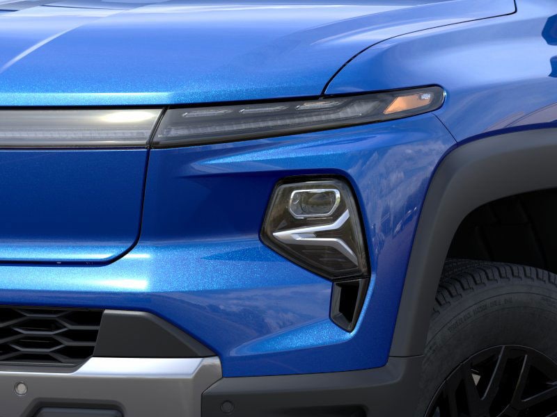 Thumbnail: 2025 Chevrolet Silverado EV - 10