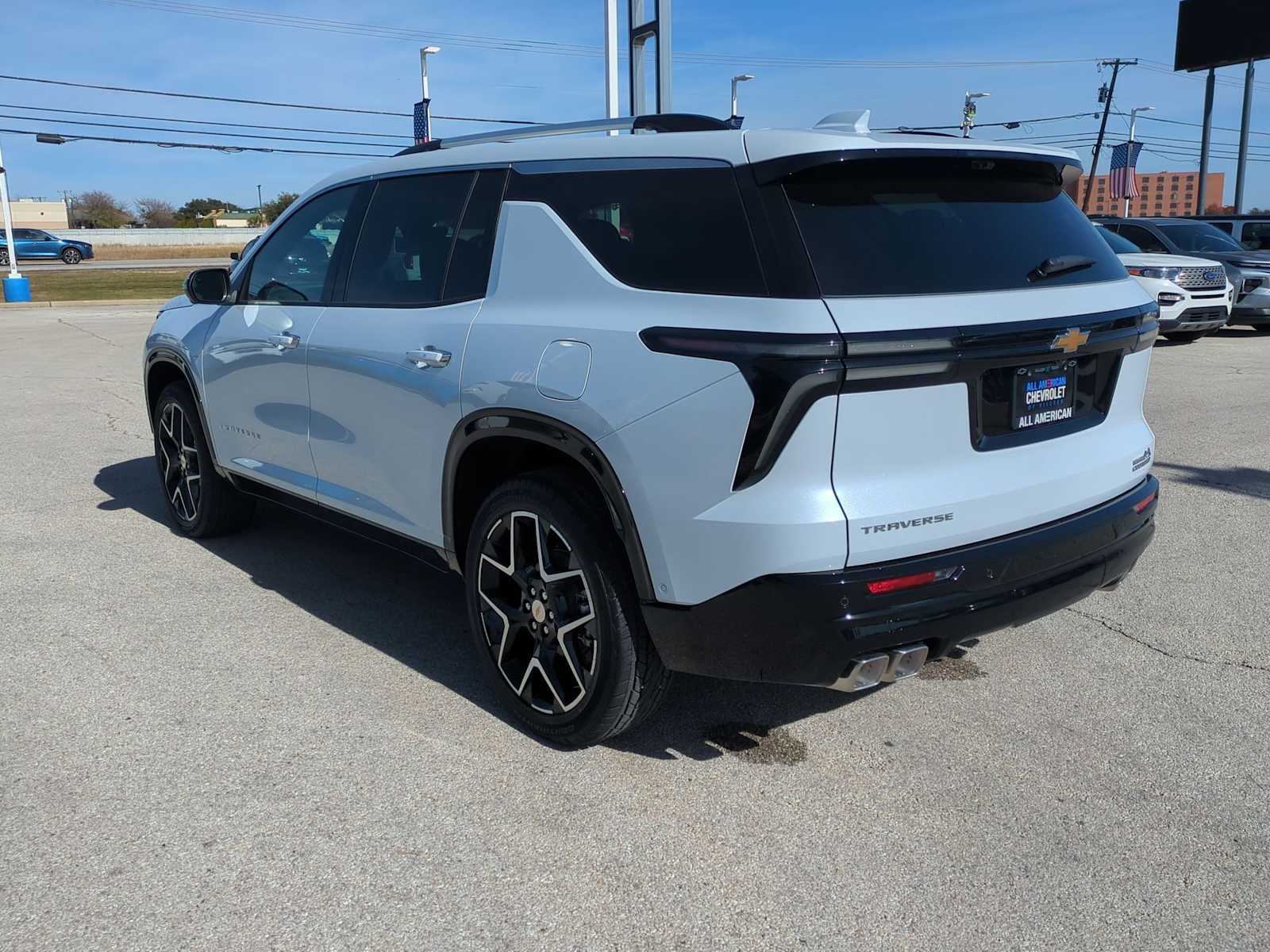 Thumbnail: 2026 Chevrolet Traverse - 6