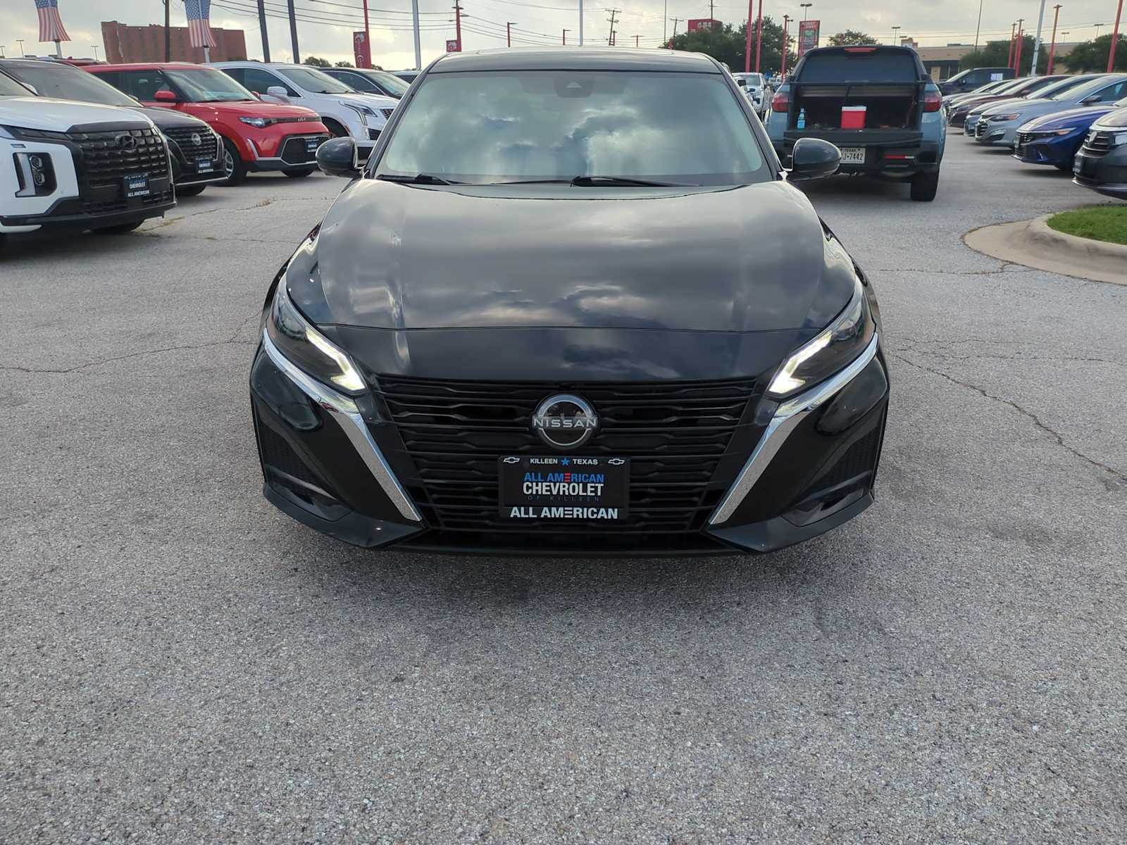 Thumbnail: 2023 Nissan Altima - 3