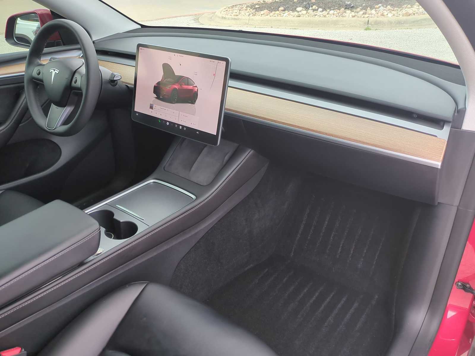 Thumbnail: 2023 Tesla Model Y - 26