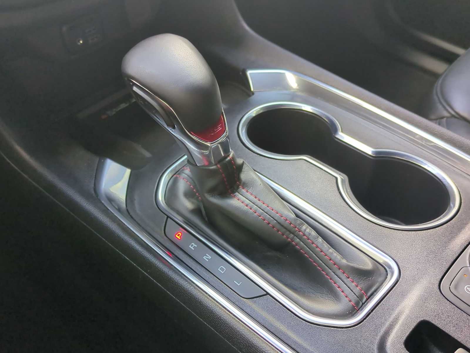 Thumbnail: 2023 Chevrolet Traverse - 16