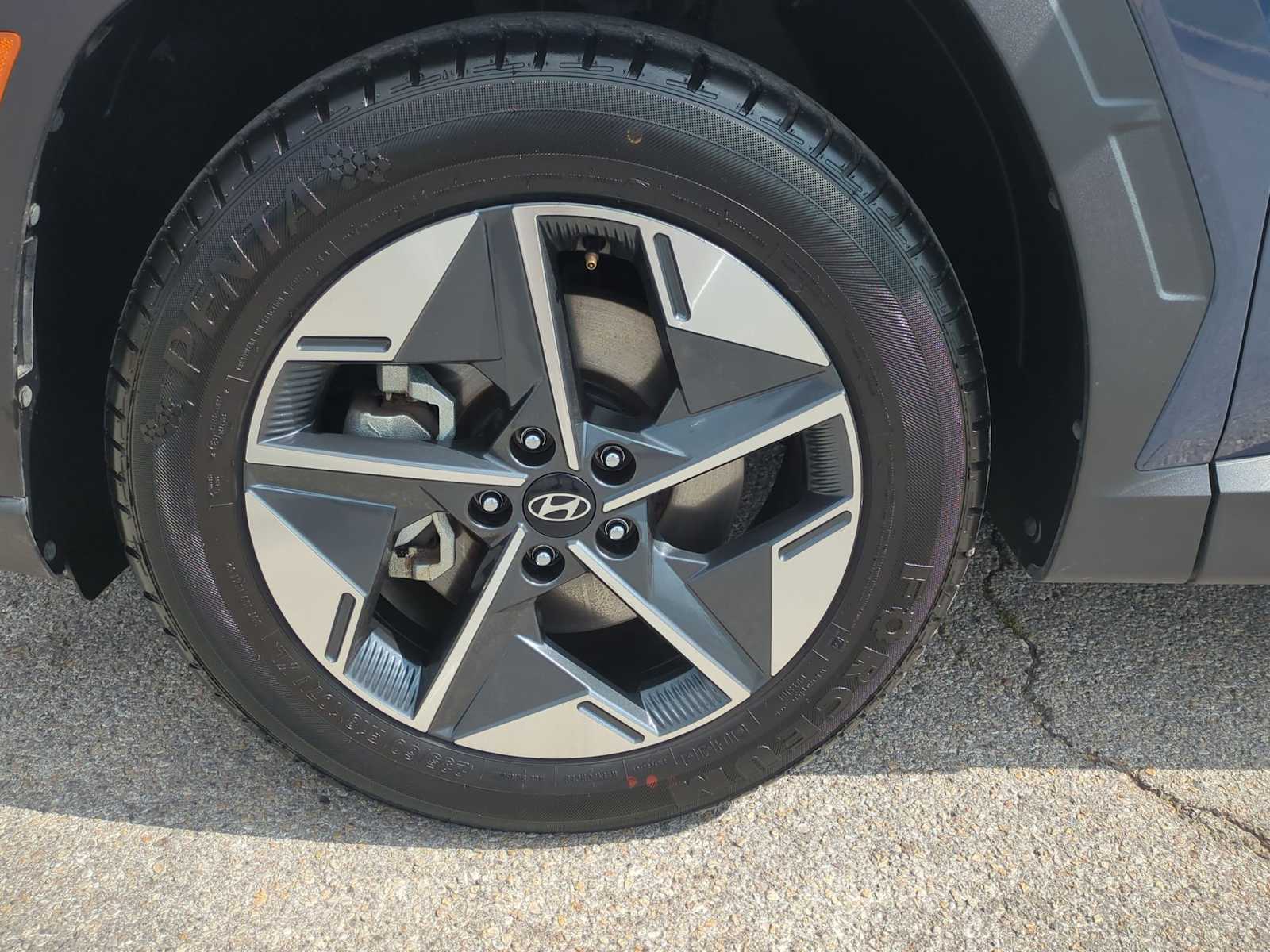 Thumbnail: 2025 Hyundai Tucson - 32