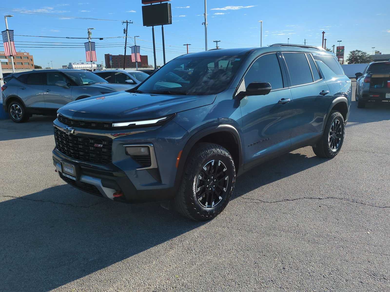 Thumbnail: 2024 Chevrolet Traverse - 4