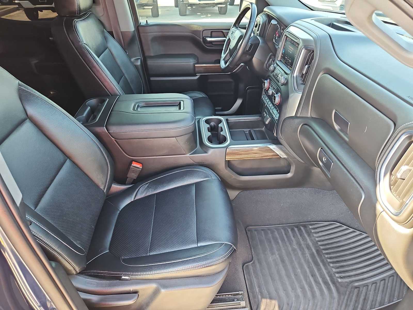 Thumbnail: 2022 Chevrolet Silverado 1500 - 26