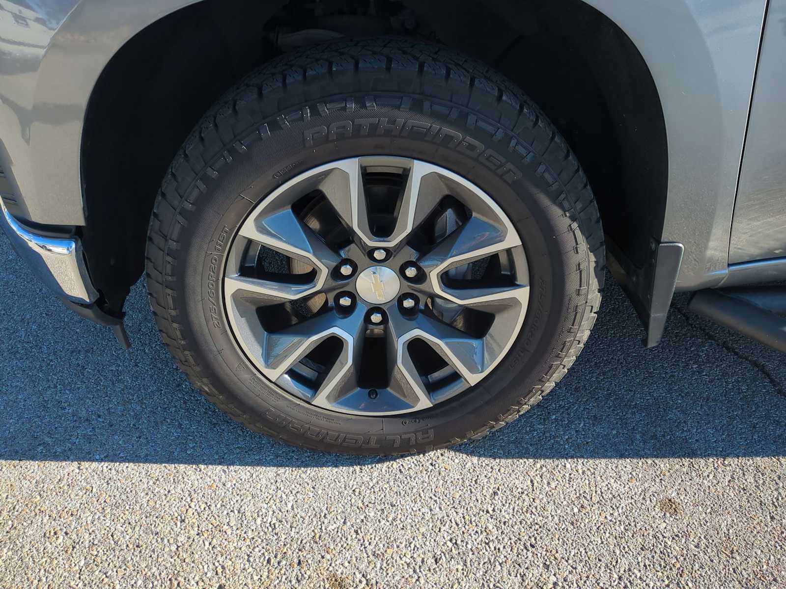 Thumbnail: 2019 Chevrolet Silverado 1500 - 33