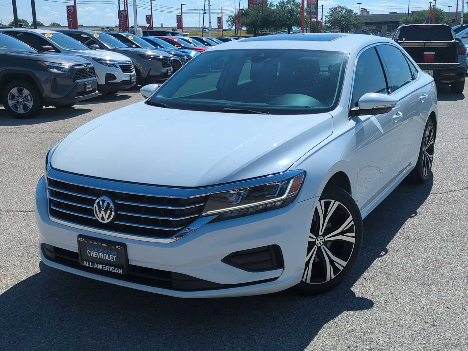 2022 Volkswagen Passat 2.0T -
                  Killeen, TX