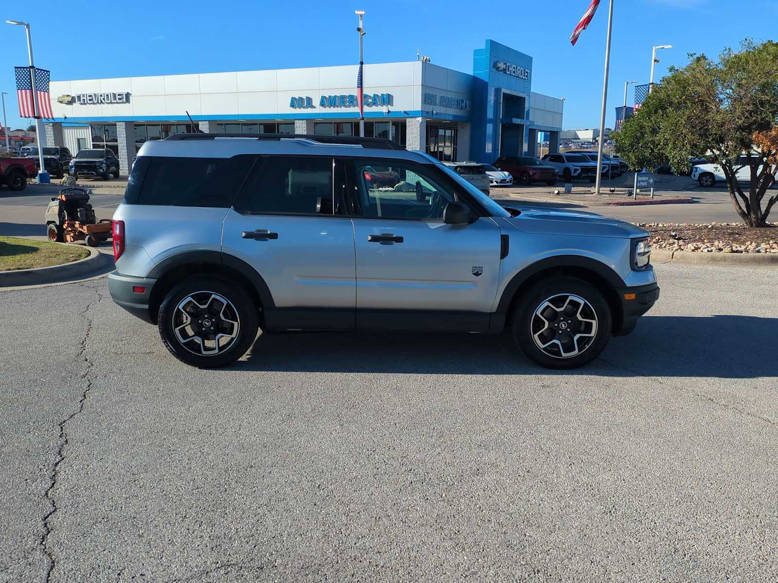 Thumbnail: 2022 Ford Bronco Sport - 9