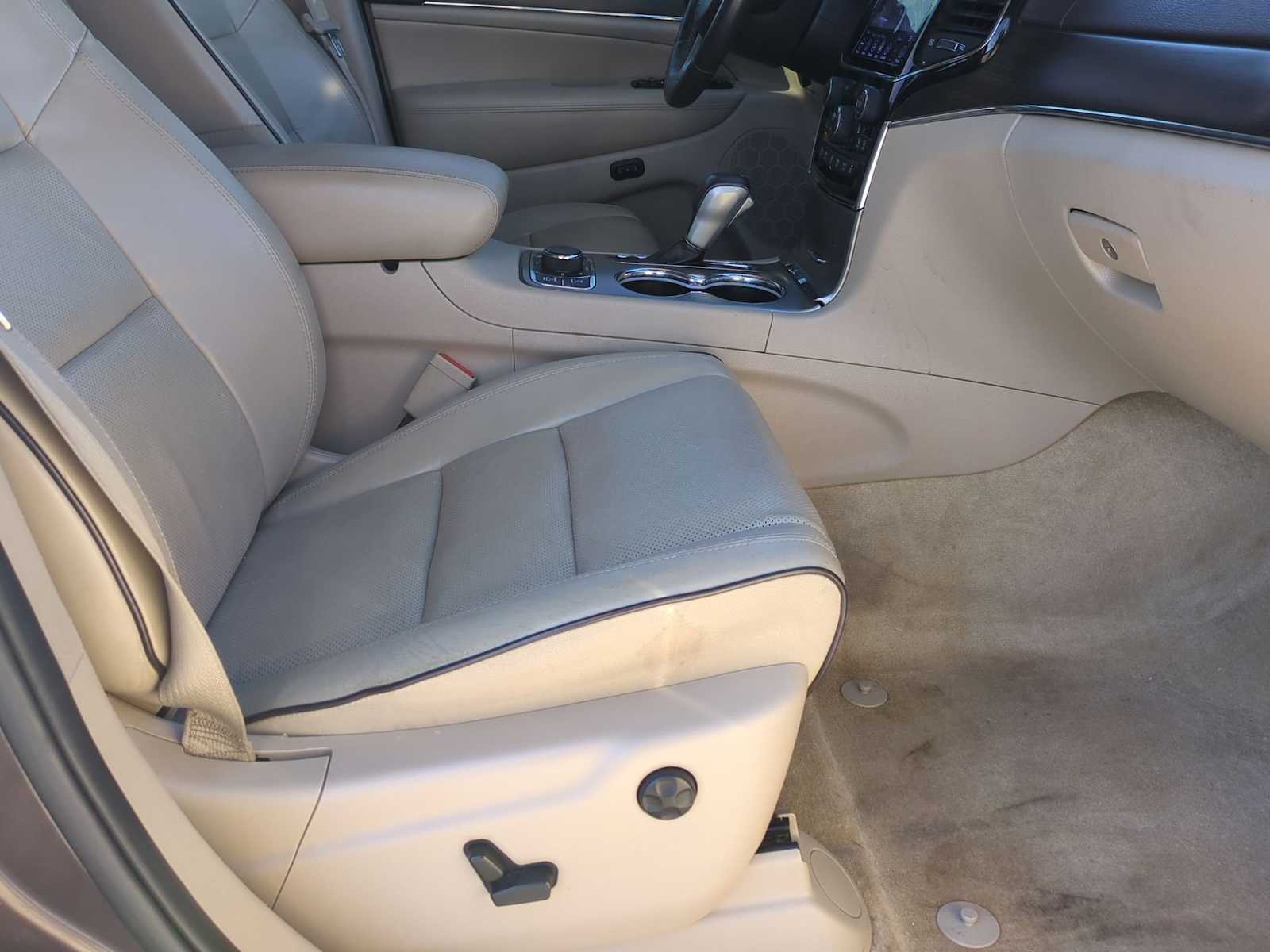 Thumbnail: 2019 Jeep Grand Cherokee - 29