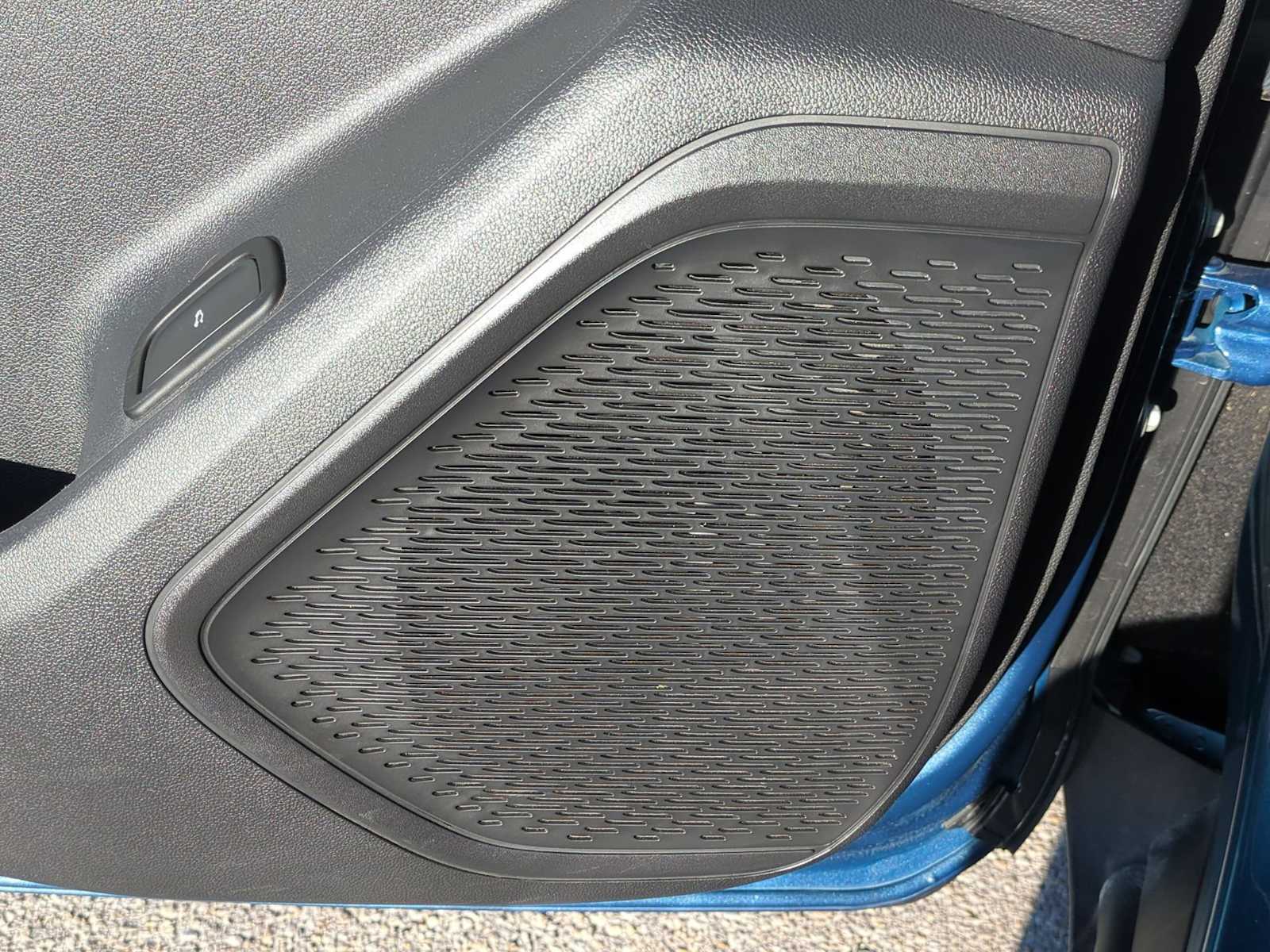 Thumbnail: 2024 Chevrolet Traverse - 24