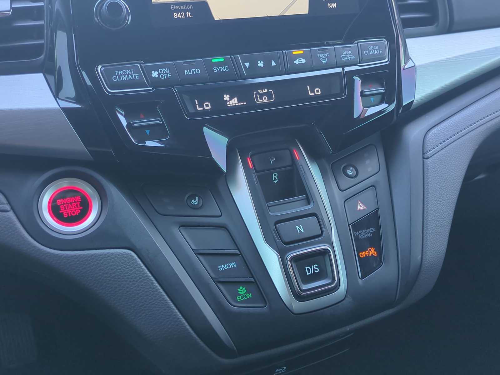 Thumbnail: 2018 Honda Odyssey - 18