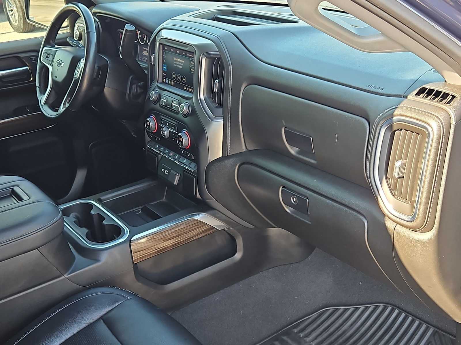 Thumbnail: 2022 Chevrolet Silverado 1500 - 27